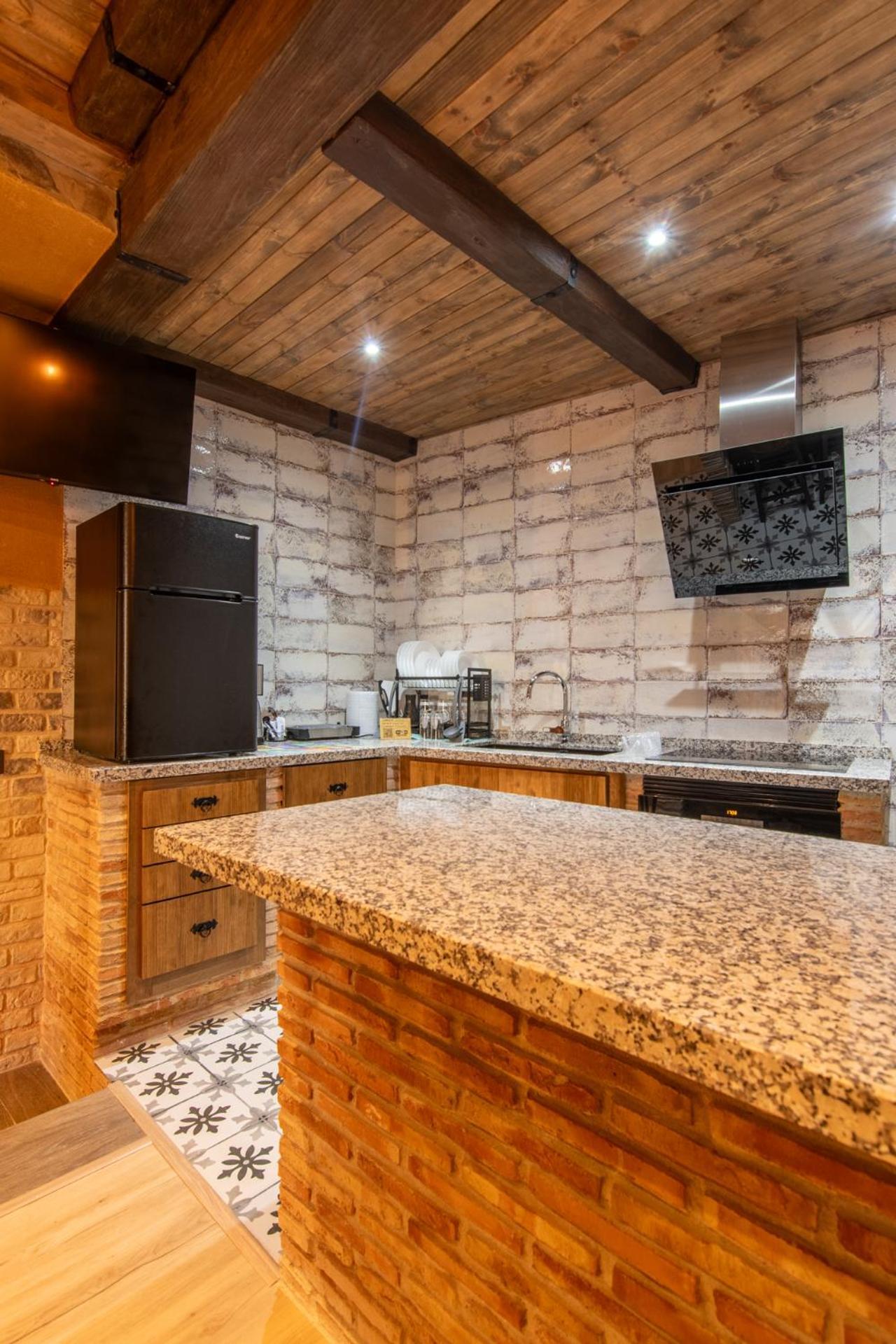 Apartamento Divino Morales Plasencia Esterno foto