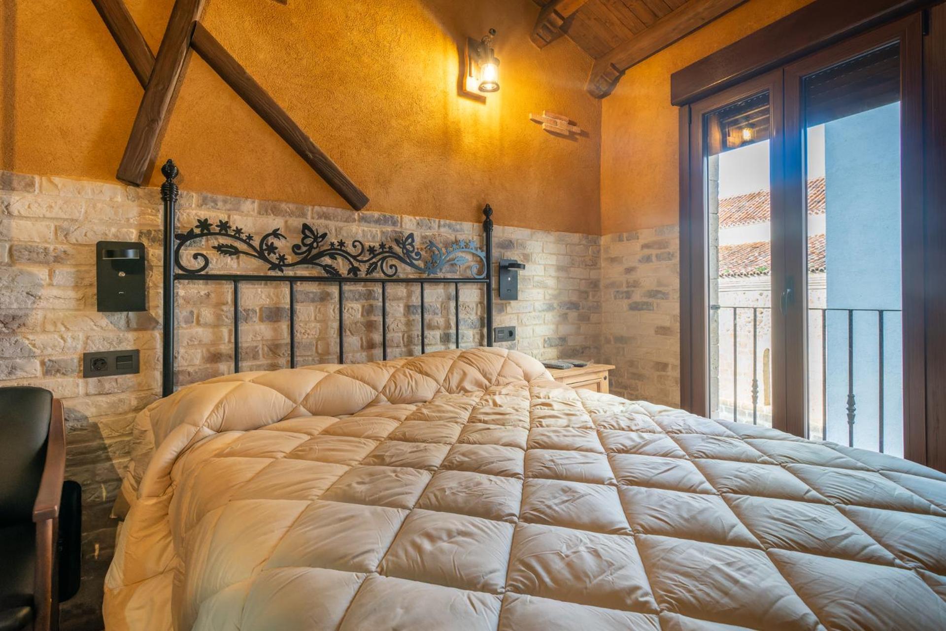 Apartamento Divino Morales Plasencia Esterno foto